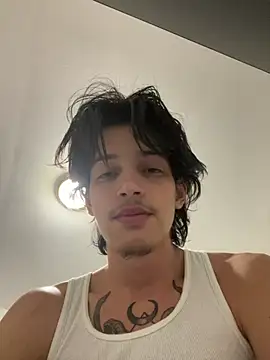 Snapshot of Manyggg chatting on July 2026 02:27:02 AM Manyggg online show from July 2026 02:27:02 AM