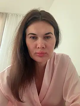 Sophie Virginia online show from July 2026 06:54:01 PM