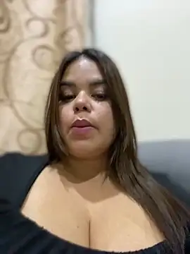 AliceStarshine online show from February 2025 01:21:01 AM