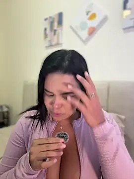 AliceStarshine online show from January 2026 05:21:02 AM