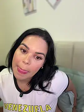 AliceStarshine online show from March 2026 02:35:01 AM