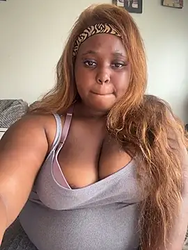 CurvySirenn online show from July 2026 09:10:01 PM