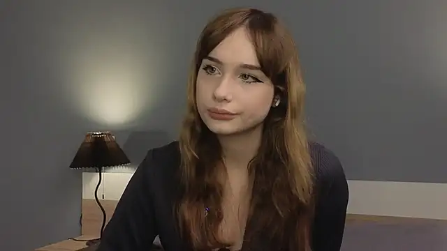 Snapshot of Kalimerra chatting on July 2026 08:02:01 PM Kalimerra online show from July 2026 08:02:01 PM
