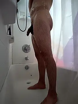 FuzzyBearLove online show from July 2026 06:23:01 PM