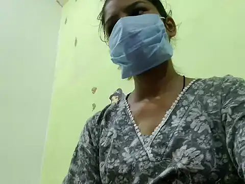 Snapshot of Madhuri_cute_kaur chatting on July 2026 01:31:01 AM Madhuri cute kaur online show from July 2026 01:31:01 AM