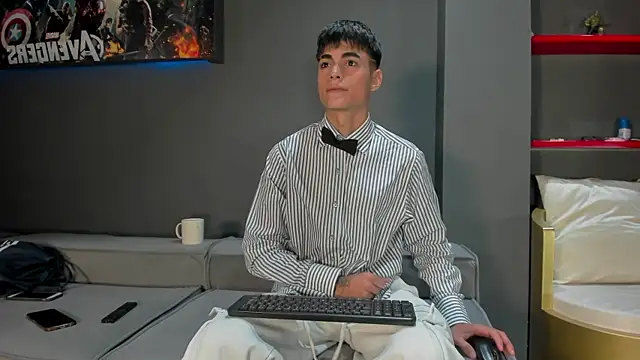 Snapshot of Dante_Rosetti198 chatting on July 2026 01:04:02 PM Dante Rosetti198 online show from July 2026 01:04:02 PM