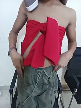 Summigay online show from July 2026 11:45:02 AM