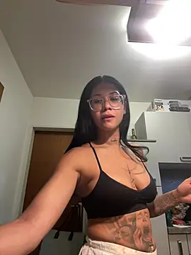 littlelatina online show from July 2026 12:36:02 PM