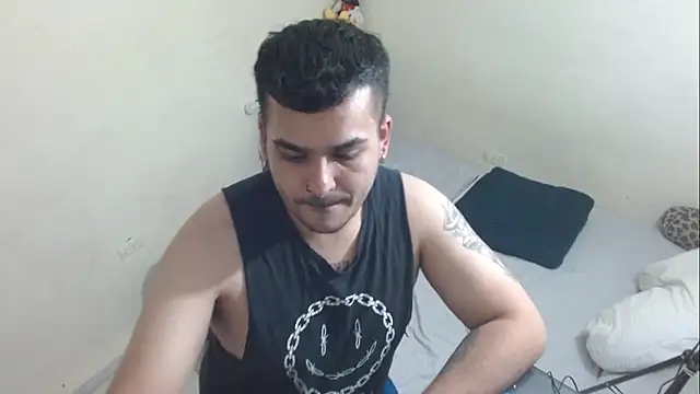 LatinBearX online show from July 2026 11:31:01 PM
