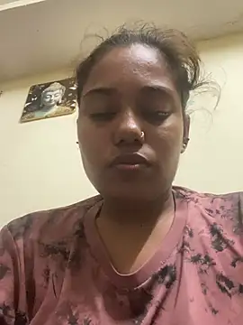 Diamond-girl143 online show from July 2026 05:37:01 PM