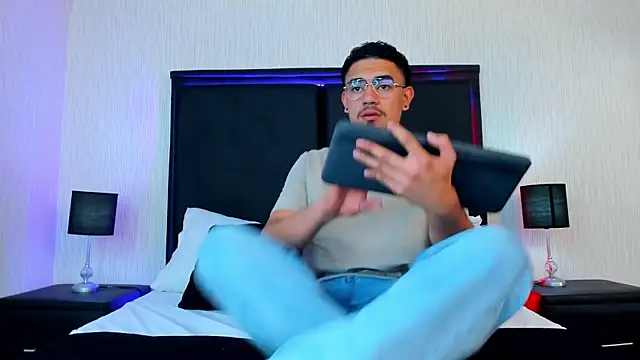 JadenJake online show from July 2026 08:55:01 PM