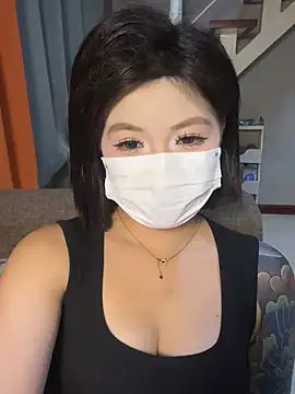 Xtryi02 online show from July 2026 02:15:01 PM