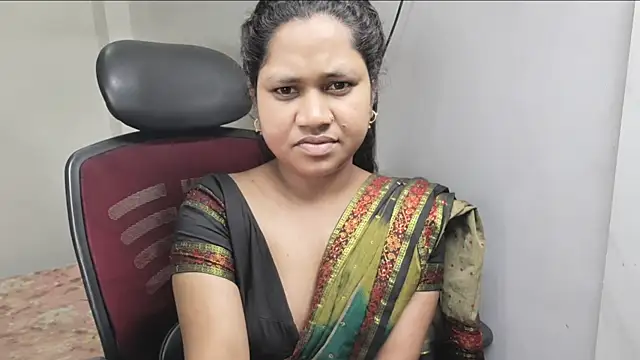 Shakina banoo online show from July 2026 05:26:02 PM