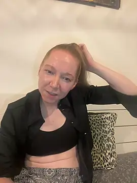 EmmaaFit online show from July 2026 05:05:02 PM