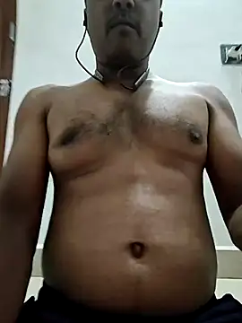 Snapshot of Nilanlove chatting on July 2026 08:11:01 PM Nilanlove online show from July 2026 08:11:01 PM