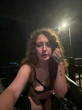 Snapshot of royle-luvs-pole chatting on July 2026 06:29:02 AM royle-luvs-pole online show from July 2026 06:29:02 AM