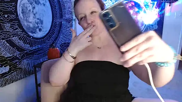 Snapshot of XxMs_StarzxX chatting on September 2025 03:17:02 AM XxMs StarzxX online show from September 2025 03:17:02 AM