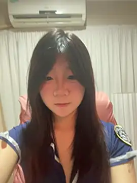 Snapshot of yaoyao-88 chatting on July 2026 01:48:01 PM yaoyao-88 online show from July 2026 01:48:01 PM