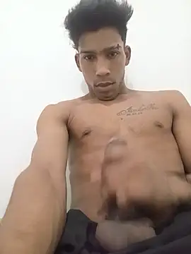 hotcesar69 online show from July 2026 03:47:02 AM