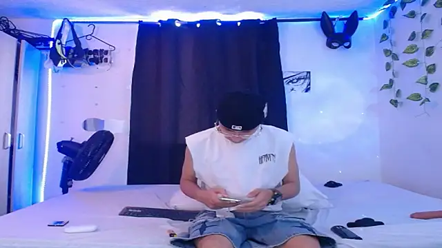Anyelo miuller99 online show from July 2026 06:11:01 PM