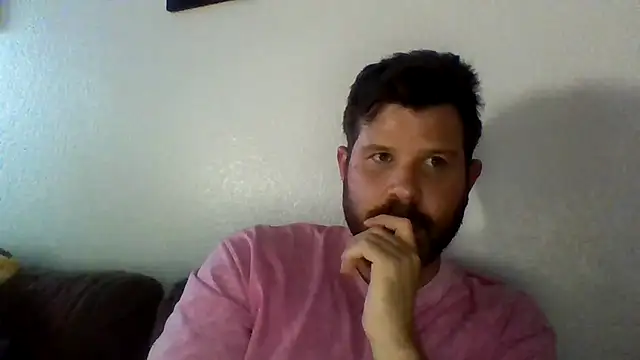 Snapshot of Cubby_Holes chatting on July 2026 09:18:02 PM Cubby Holes online show from July 2026 09:18:02 PM