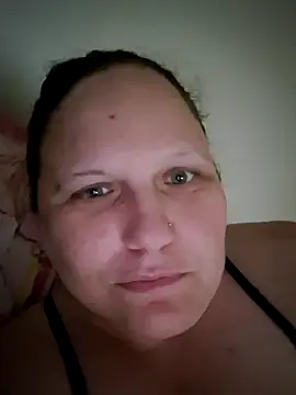 Snapshot of Mellegirl chatting on July 2026 10:39:02 AM Mellegirl online show from July 2026 10:39:02 AM