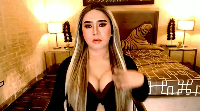 BigCumHuntersxx online show from January 2025 05:37:02 AM