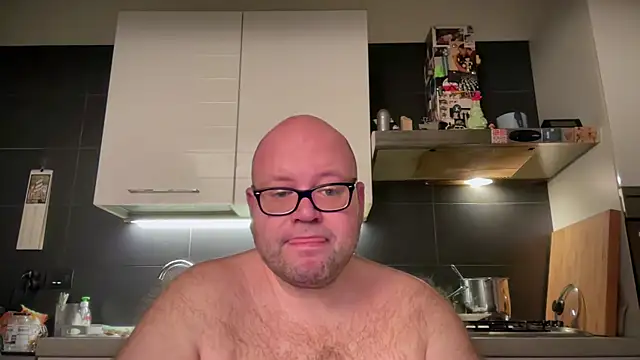 theitalianbear online show from December 2024 03:40:01 AM