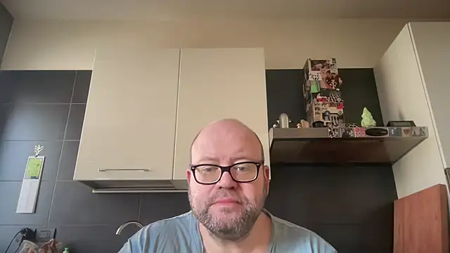 theitalianbear online show from March 2026 01:07:02 PM