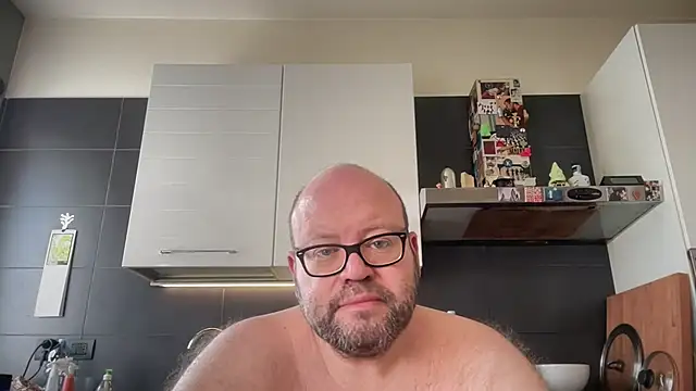 theitalianbear online show from May 2026 07:37:01 AM