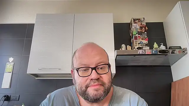 theitalianbear online show from May 2026 07:37:01 AM