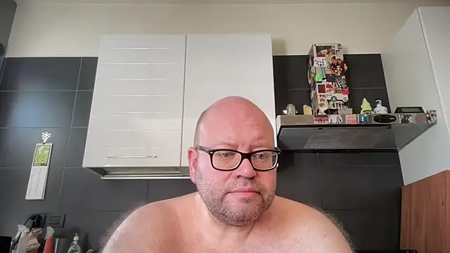 theitalianbear online show from May 2026 07:49:02 AM