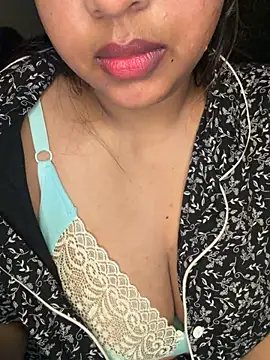 SpiceXSiren online show from July 2026 06:49:02 PM