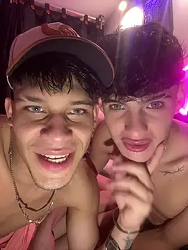 Snapshot of Boys_Eyes chatting on July 2026 03:05:02 AM Boys Eyes online show from July 2026 03:05:02 AM