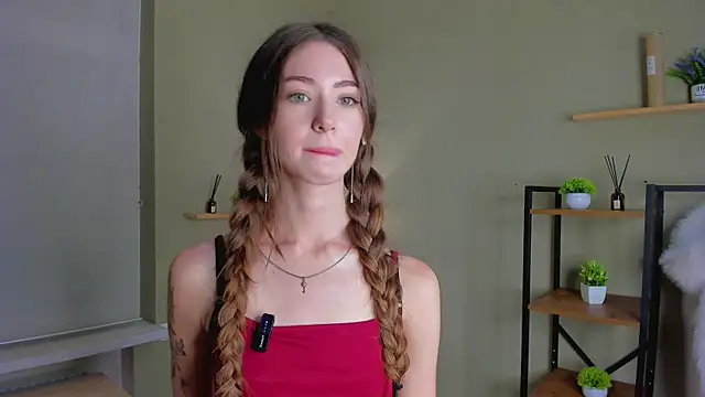Cutie Putie online show from July 2026 11:08:02 AM