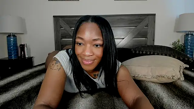 nicolesolace online show from June 2026 09:08:02 PM