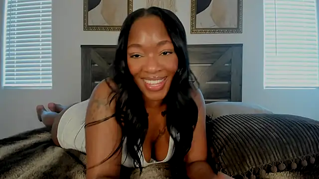 nicolesolace online show from July 2026 09:14:02 PM