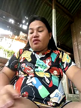 Snapshot of Andrea0414 chatting on November 2025 10:15:02 PM Andrea0414 online show from November 2025 10:15:02 PM