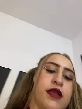 lexyquenn online show from August 2026 08:55:02 PM