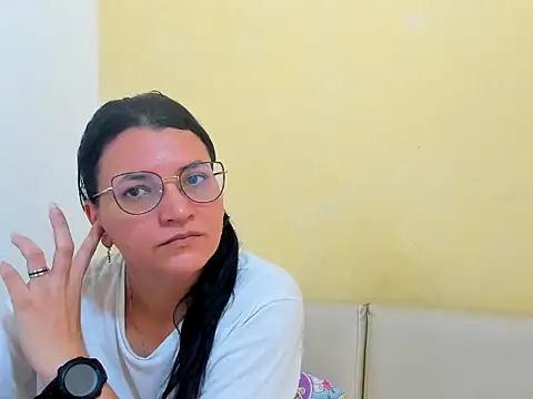 MARILYN GARCIA online show from April 2026 03:31:02 PM