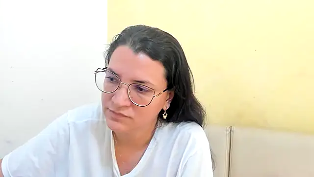 MARILYN GARCIA online show from April 2026 04:33:02 PM