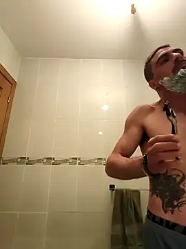 Snapshot of Icen_ chatting on February 2026 07:06:01 AM Icen online show from February 2026 07:06:01 AM