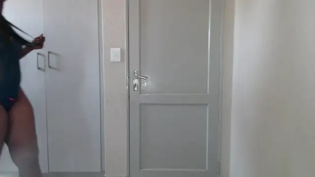 Snapshot of leanna23 chatting on January 2025 09:33:02 AM leanna23 online show from January 2025 09:33:02 AM