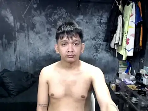 Snapshot of asianPinoy4you chatting on October 2025 04:54:01 AM asianPinoy4you online show from October 2025 04:54:01 AM