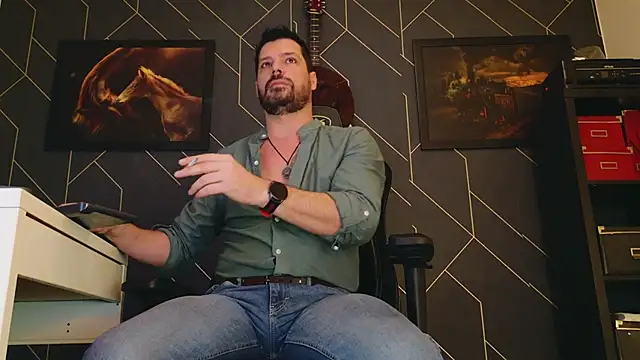 ChrisKox online show from February 2025 04:43:01 AM