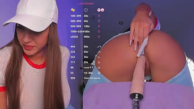 Snapshot of Dakota_Blare chatting on April 2026 09:10:01 AM Dakota Blare online show from April 2026 09:10:01 AM