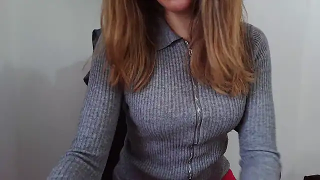 Snapshot of sexylenia chatting on February 2025 11:28:02 AM sexylenia online show from February 2025 11:28:02 AM