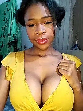 Snapshot of angel_allis chatting on October 2025 03:58:02 AM angel allis online show from October 2025 03:58:02 AM