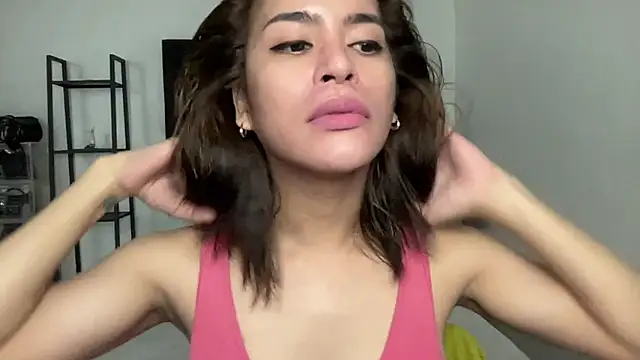 your bianca69 online show from May 2026 12:19:02 AM