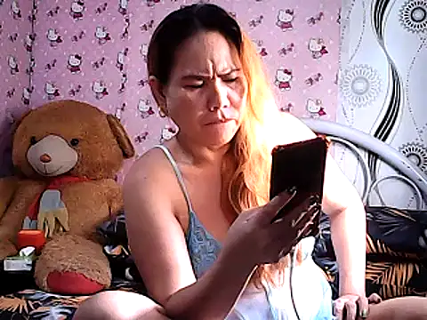 lovely-asian online show from March 2025 03:20:01 AM